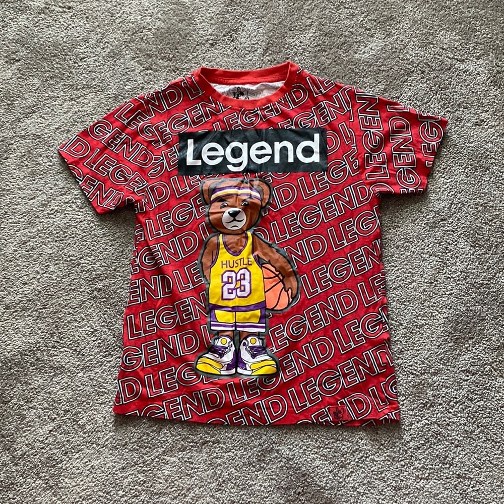 Trouble Maker Legend 23 Graphic Tee SIZE M (Boy)